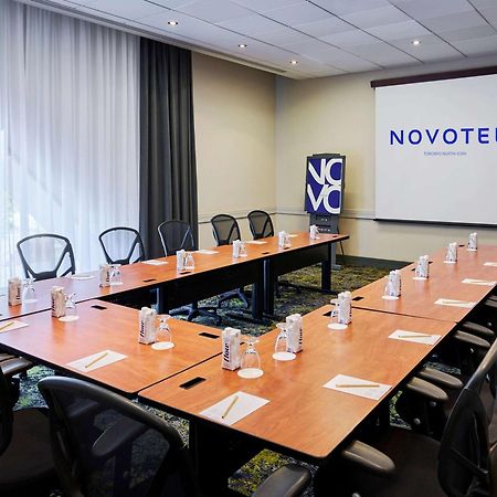 Novotel Toronto North York Экстерьер фото
